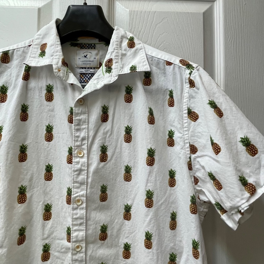 Cactus Man Ricky Singh Men's L Button Up Shirt Pineapple Print S/S Cotton